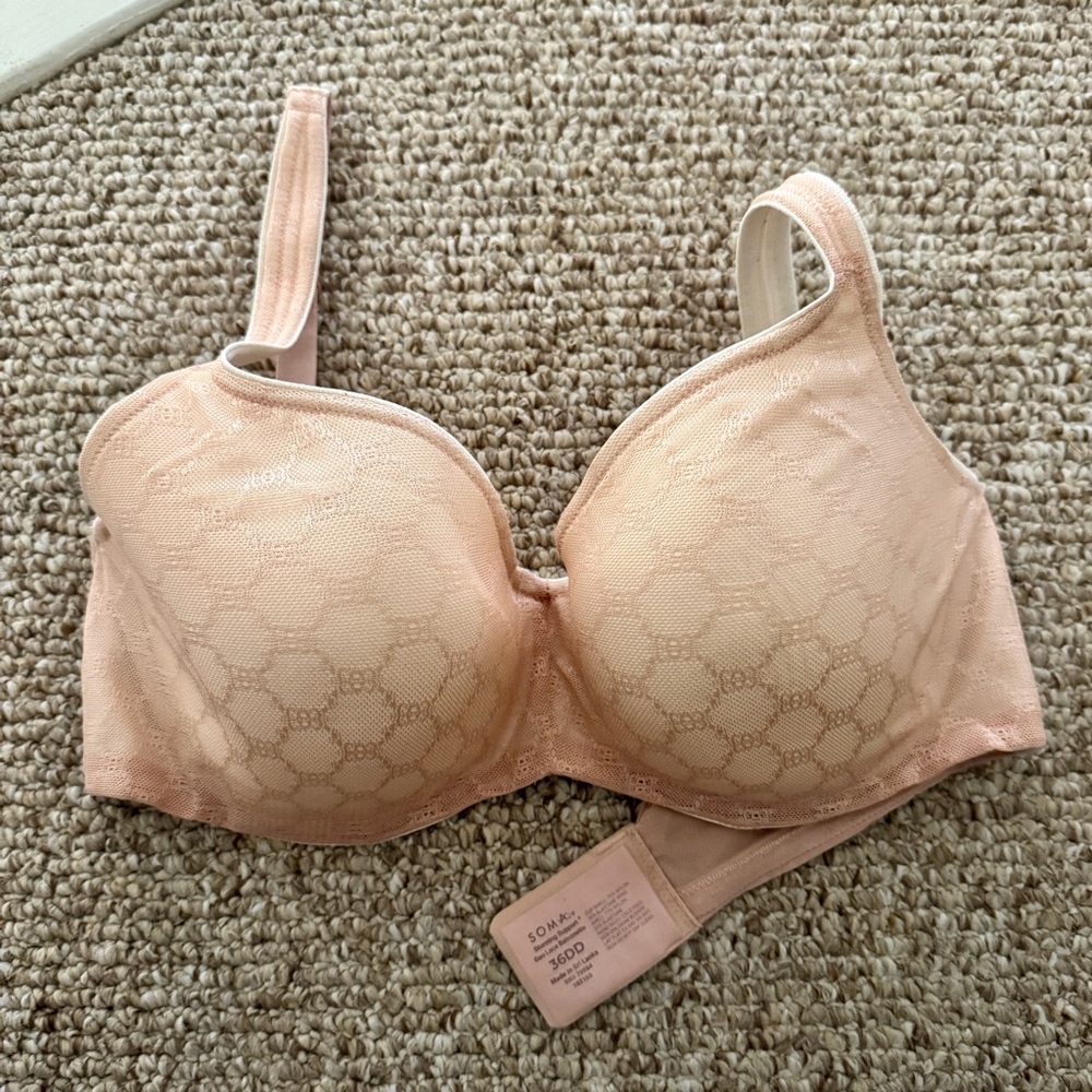 Soma Stunning Support Geo Lace Balconette Bra